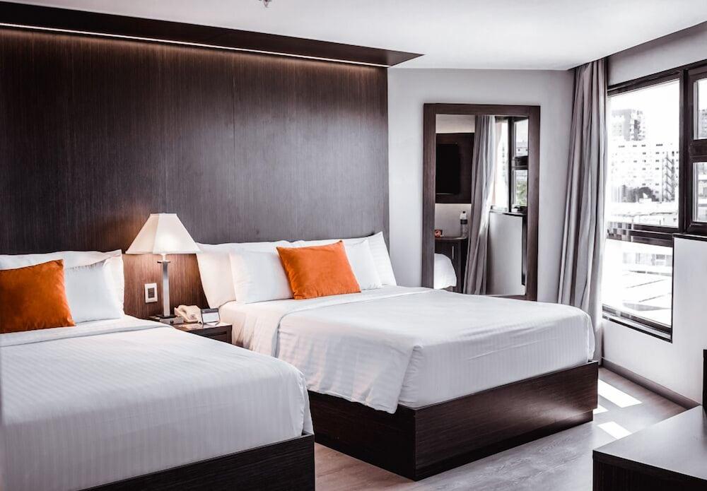 Hotel W&P Santo Domingo Esterno foto